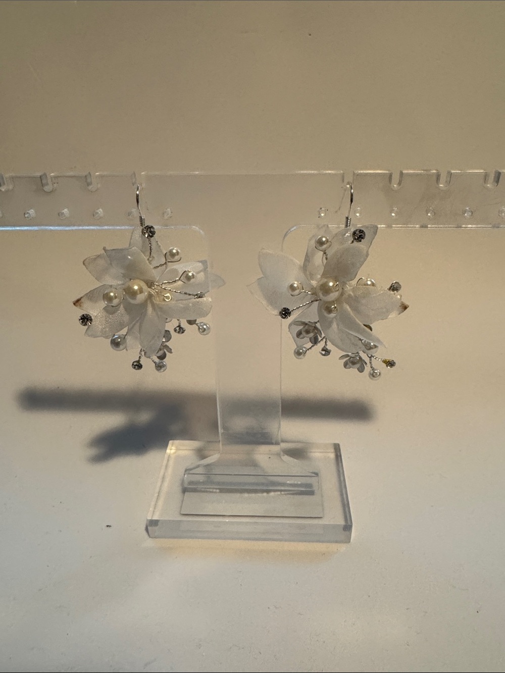 Elegant White Floral Bridal Hair Pins - Unbranded